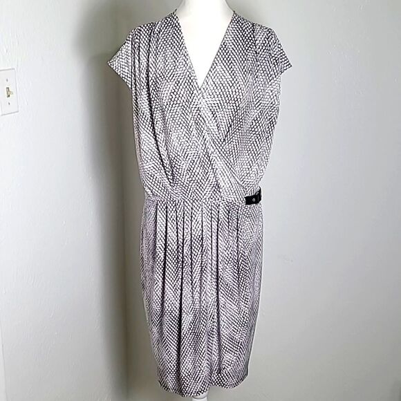 Michael Kors Serpent Print Faux-Wrap Dress with Side Buckle, Size 1X - Picture 2 of 13